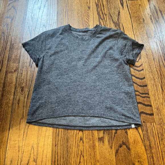 Lululemon Short Sleeve Cropped T Shirt Heathered Grey Sz 4 Mesh Cates - Picture 3 of 3